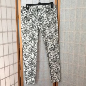 Forever 21 White & Grey Floral Premium Denim jeans